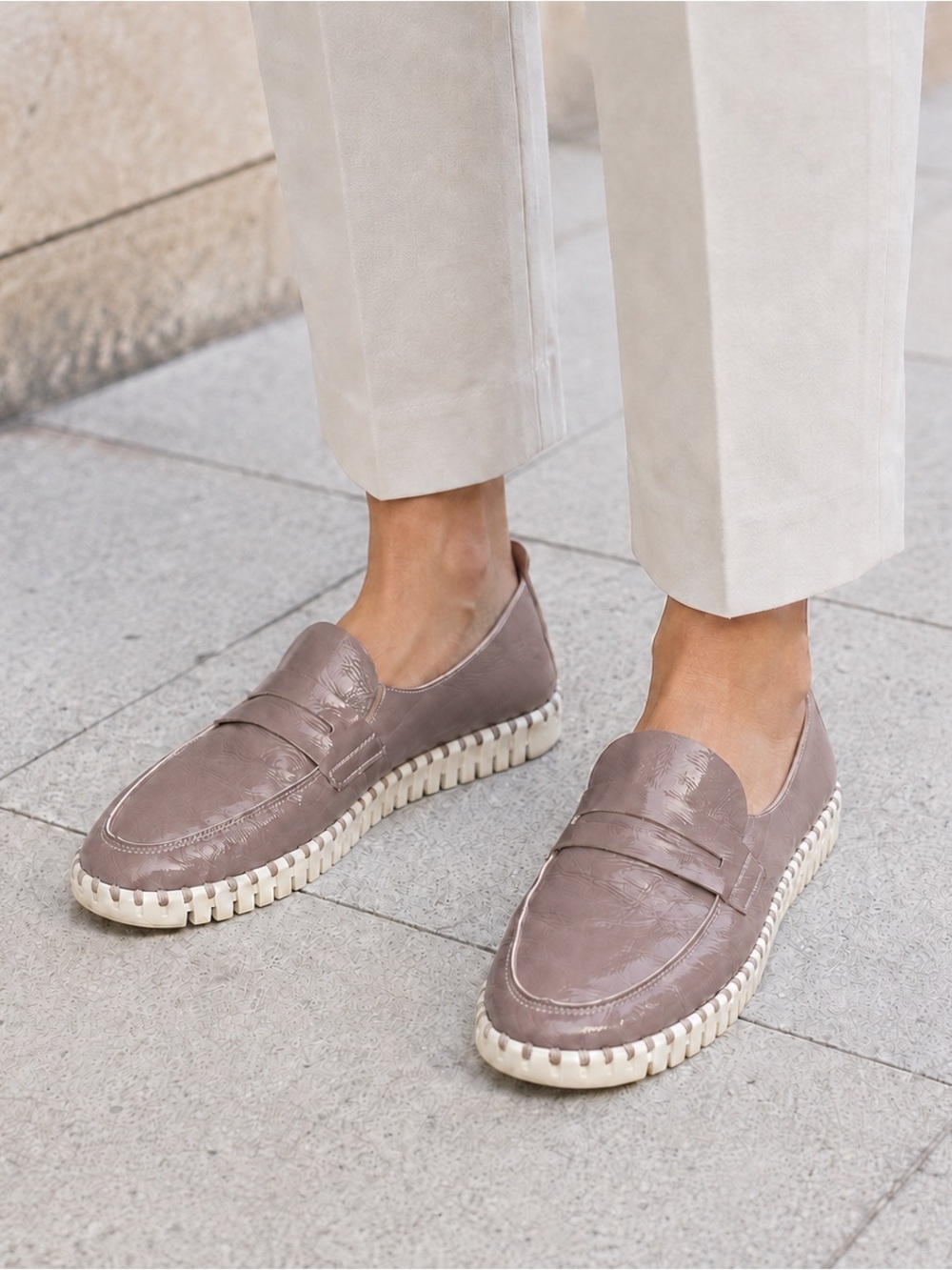 Ilse Jacobsen Hornbaek Women's 39 Mauve Glossy Tulip Penny Loafers Slip On Shoes